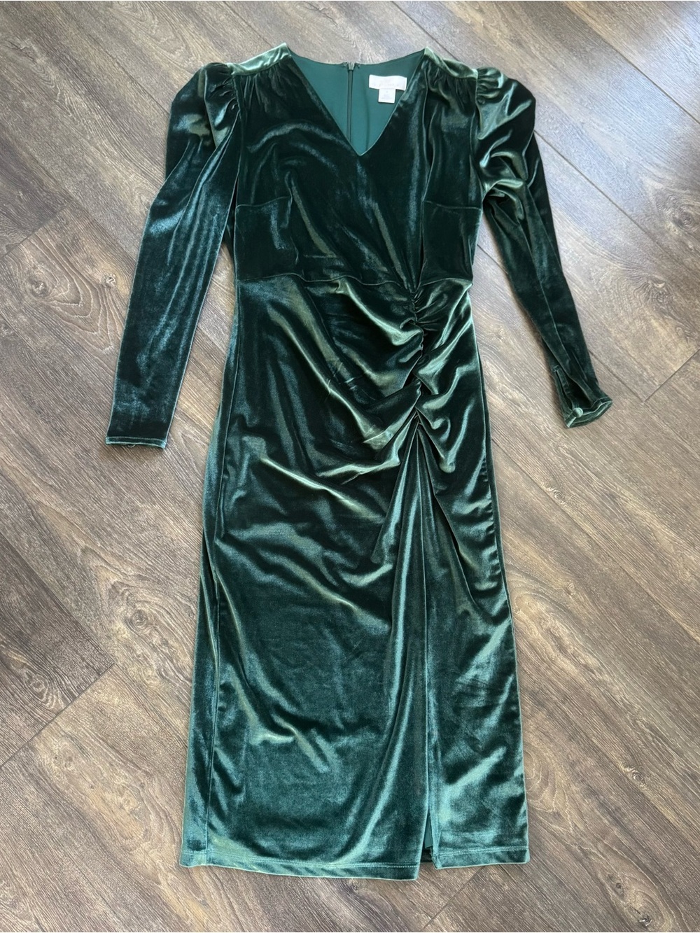 Rachel Parcell Long Sleeve Emerald Green Velvet Ruched Midi Dress size Medium
